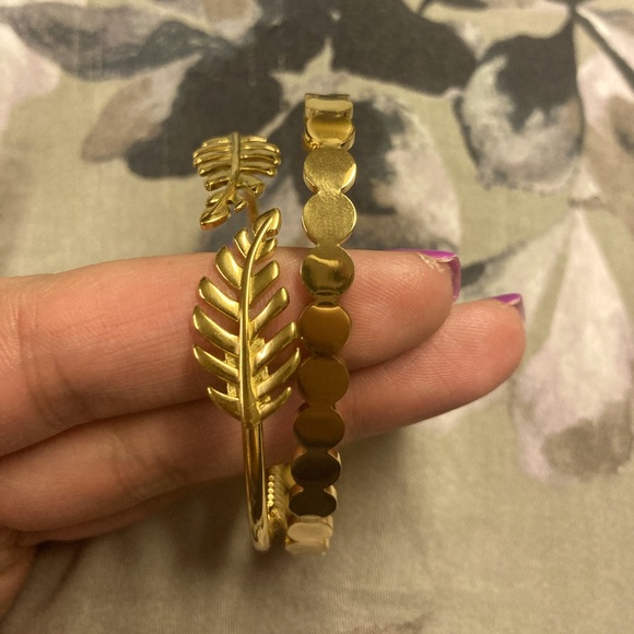 Kinsley Armelle Jewelry - Gold Cuff/Leaf Bracelet Combo